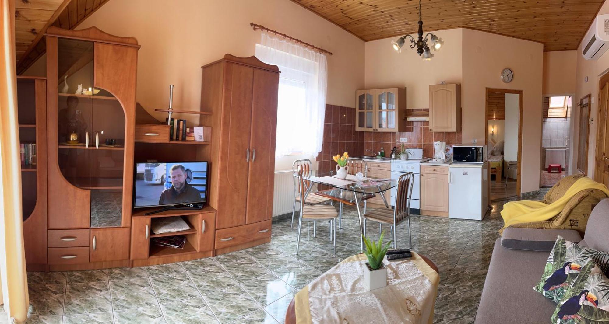 Joker Villa Apartmanhaus Hévíz Esterno foto